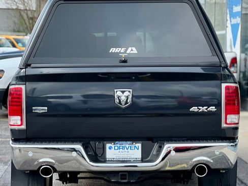 Used 2017 RAM 1500 Laramie w/ Convenience Group image 4