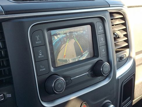 Certified 2024 RAM 1500 Classic SLT image 27