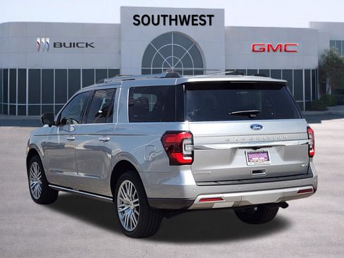 Used 2023 Ford Expedition Max Limited RWD image 4