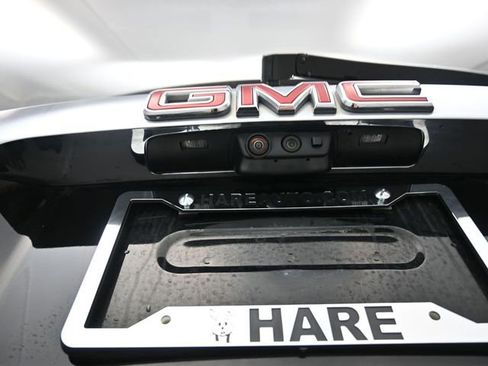 Used 2023 GMC Acadia Denali w/ Black Diamond Edition AWD/4WD image 28