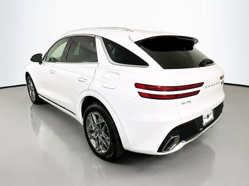 Used 2025 Genesis GV70 2.5T AWD/4WD image 7