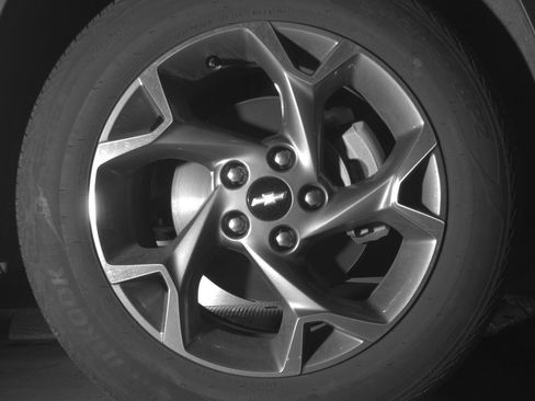 Used 2025 Chevrolet Trax LT image 13