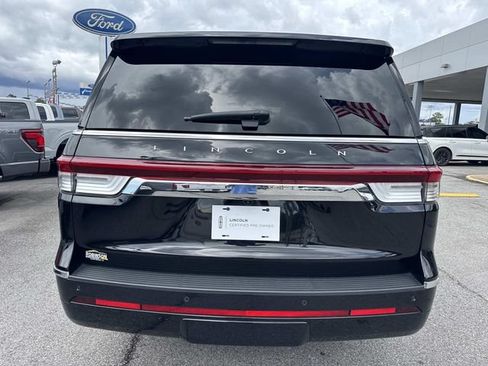 Certified 2024 Lincoln Navigator Reserve AWD/4WD image 6