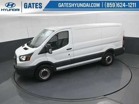 Used 2018 Ford Transit 150 130 Low Roof RWD image 44
