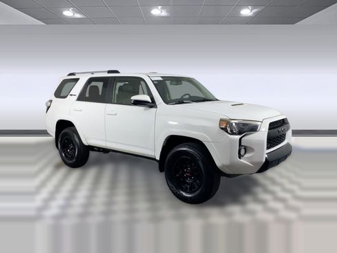 Used 2016 Toyota 4Runner TRD Pro image 6