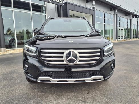 New 2025 Mercedes-Benz GLB 250 4MATIC image 9