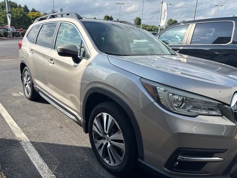Used 2019 Subaru Ascent Limited w/ Popular Package #2 AWD/4WD image 1