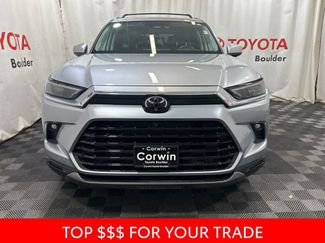 Used 2024 Toyota Grand Highlander AWD video 2