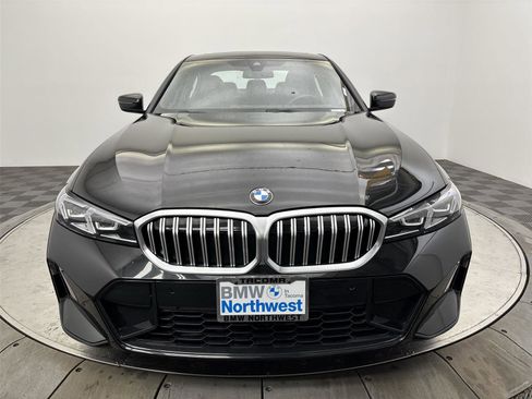 Used 2026 BMW 330i xDrive Sedan w/ M Sport Package AWD/4WD image 14
