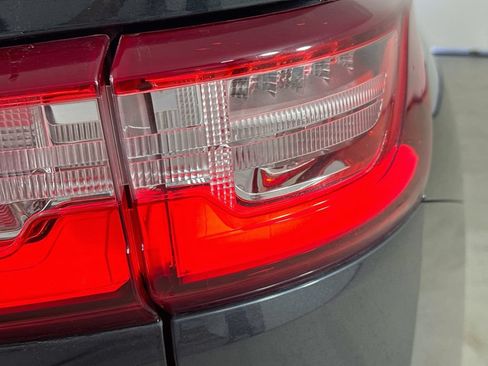Used 2020 Chevrolet Traverse LT AWD/4WD image 33