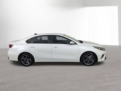 Used 2024 Kia Forte LXS w/ LXS Technology Package FWD image 42