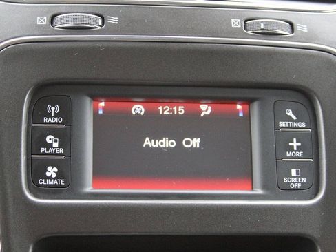 Used 2017 Dodge Journey SXT w/ Comfort/Convenience Group AWD/4WD image 28