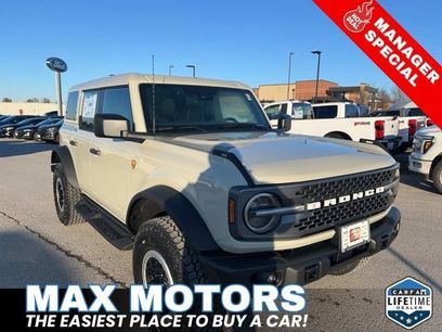 New 2025 Ford Bronco Badlands w/ Sasquatch Package