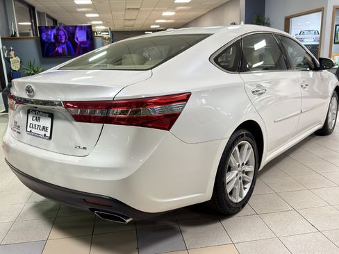 Used 2015 Toyota Avalon XLE image 15