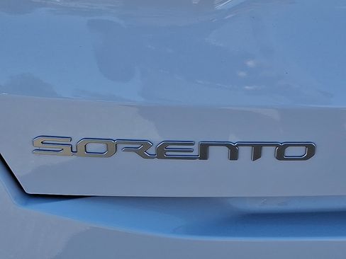 New 2026 Kia Sorento LX image 19