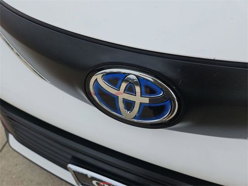 Used 2021 Toyota Sienna LE image 27