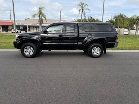 Used 2011 Toyota Tacoma 4x4 Access Cab w/ SR5 Pkg #2 image 5