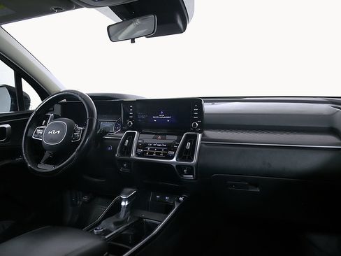 Used 2022 Kia Sorento S FWD image 23