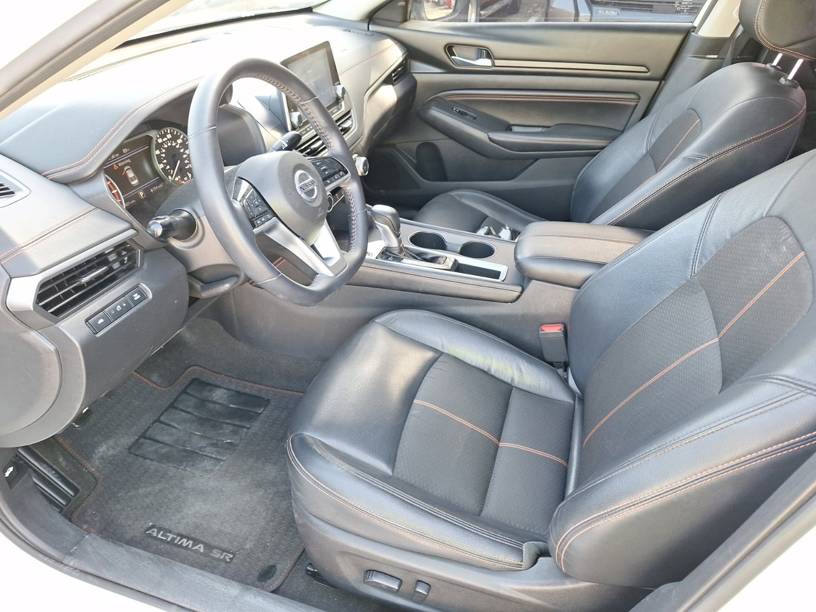 Used 2021 Nissan Altima 2.5 SR FWD image 15