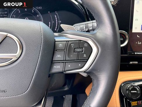 Used 2025 Lexus NX 250 FWD w/ Towing Package (2000 Lbs) image 22
