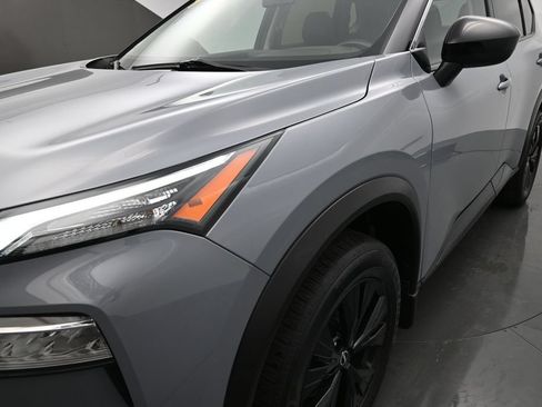 Used 2023 Nissan Rogue SV w/ SV Premium B Package AWD/4WD image 35