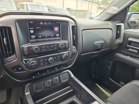 Used 2015 GMC Sierra 1500 SLE w/ All-Terrain Package AWD/4WD image 21