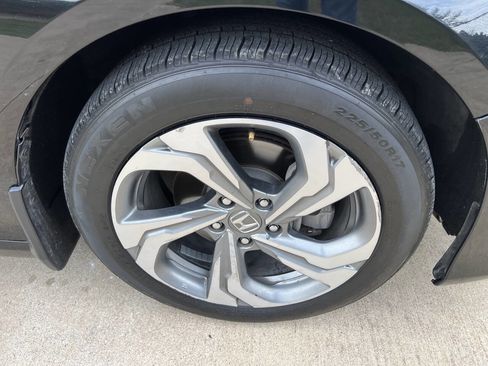 Used 2018 Honda Accord EX-L image 40