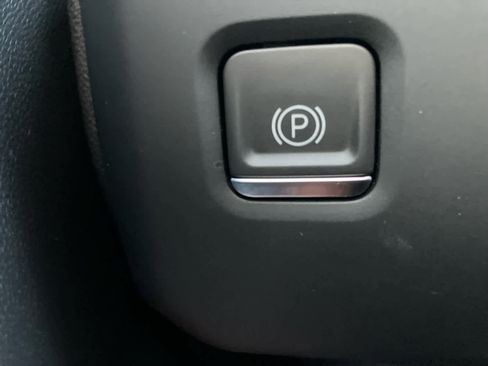 Certified 2024 GMC Sierra 1500 Denali Ultimate image 14