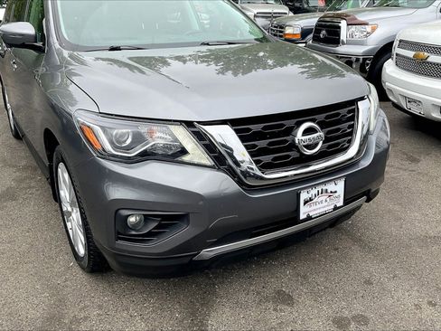 Used 2018 Nissan Pathfinder SL w/ SL Premium Package AWD/4WD image 33