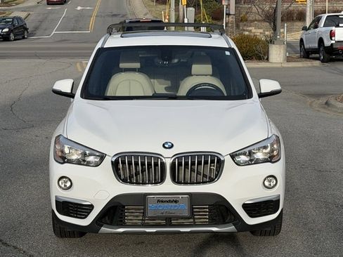 Used 2018 BMW X1 xDrive28i image 2