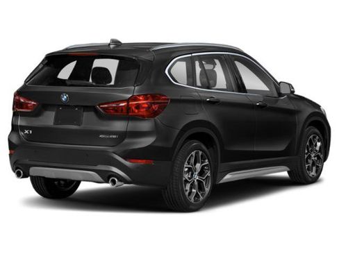 Used 2022 BMW X1 xDrive28i w/ Premium Package AWD/4WD image 2