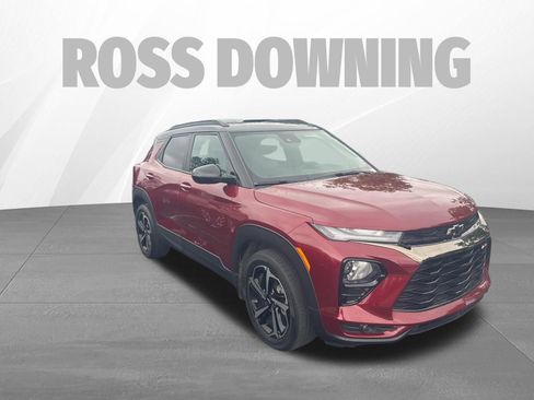 Used 2023 Chevrolet TrailBlazer RS w/ Convenience Package FWD image 3