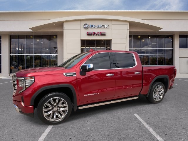 Certified 2023 GMC Sierra 1500 Denali w/ Denali Reserve Package AWD/4WD image 7