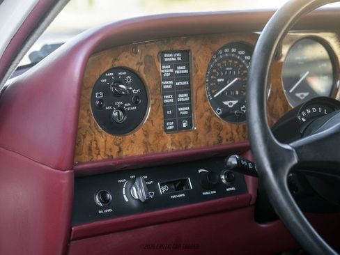 Used 1989 Bentley Turbo R RWD image 66