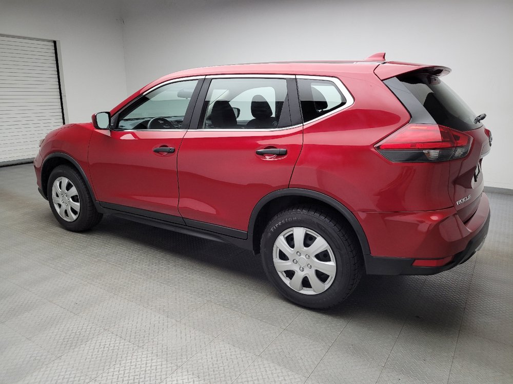 Used 2017 Nissan Rogue S AWD/4WD image 3