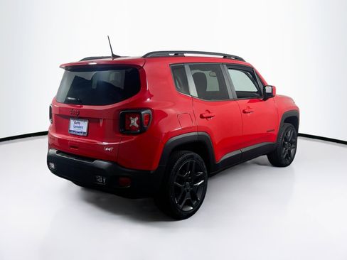 Used 2022 Jeep Renegade Latitude w/ Convenience Group image 5