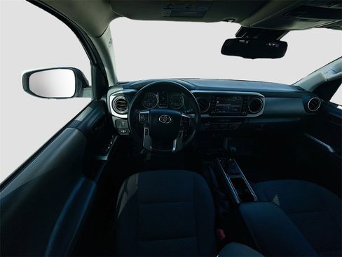 Used 2021 Toyota Tacoma SR5 image 20