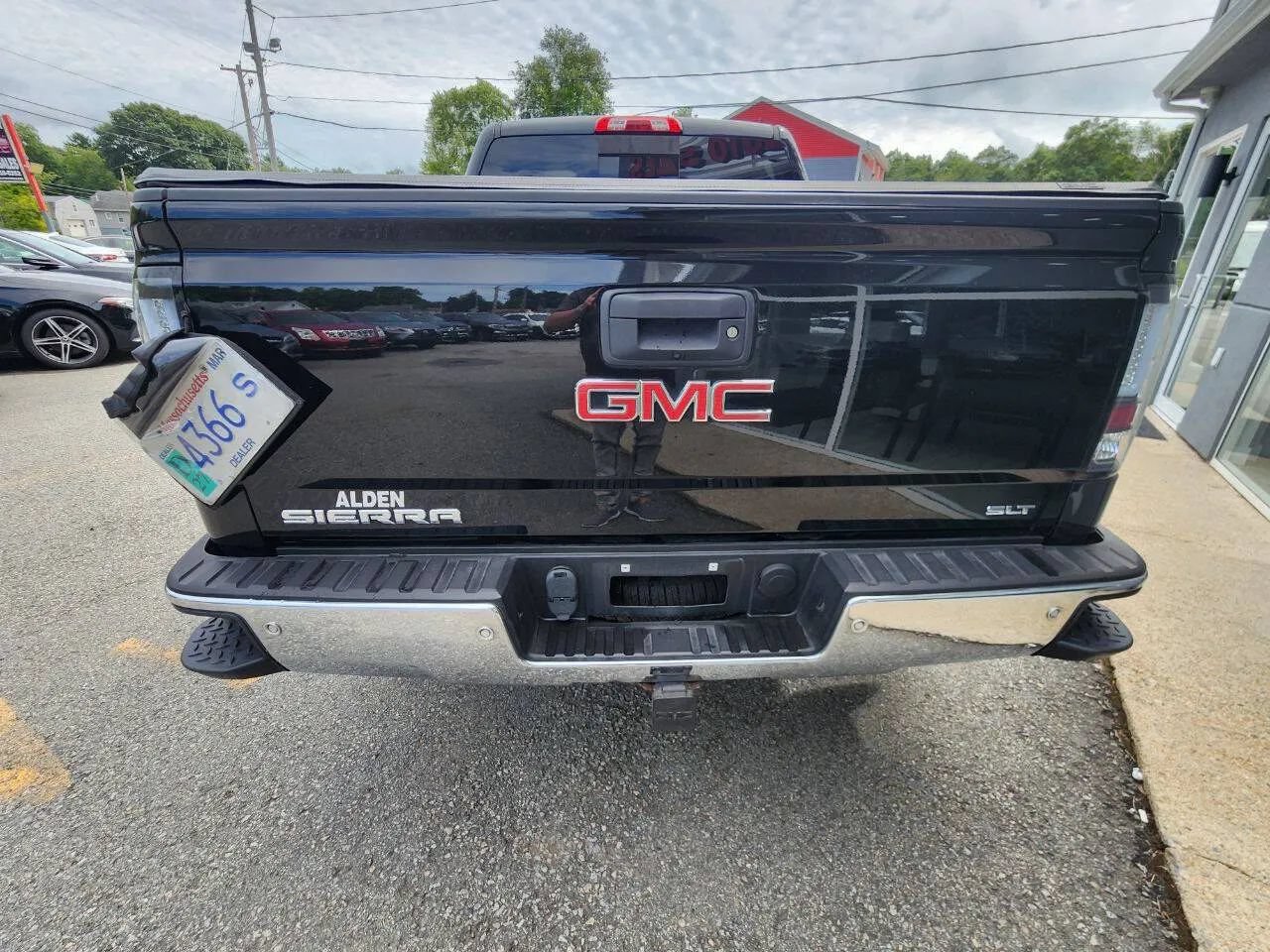 Used 2017 GMC Sierra 1500 SLT AWD/4WD image 6