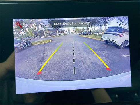 Used 2023 Jeep Wagoneer L 4WD image 15