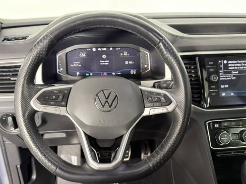 Used 2021 Volkswagen Atlas Cross Sport SEL R-Line w/ Cross Sport MDO Package AWD/4WD image 12