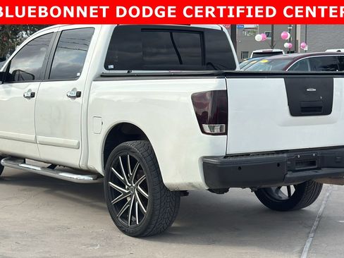 Used 2012 Nissan Titan SV image 3