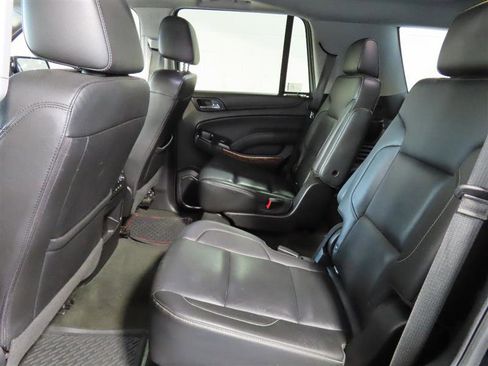 Used 2018 Chevrolet Tahoe Premier AWD/4WD image 35