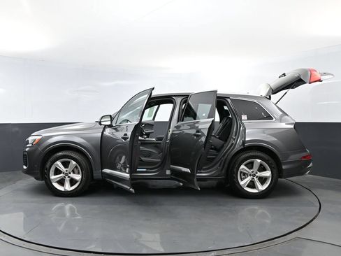 Used 2025 Audi Q7 2.0T Premium AWD/4WD image 30