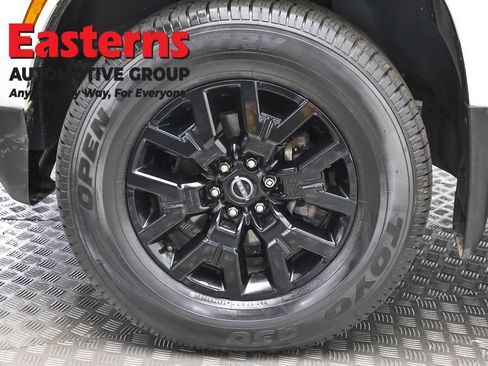 Used 2023 Nissan Frontier SV w/ Midnight Edition Package AWD/4WD image 29