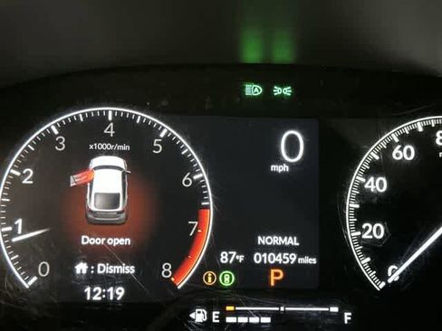 Used 2025 Honda Civic Sport image 16