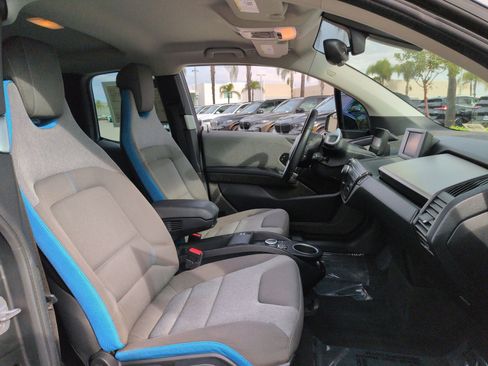 Used 2019 BMW i3 image 31
