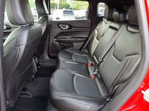 Certified 2022 Jeep Compass Limited image 13
