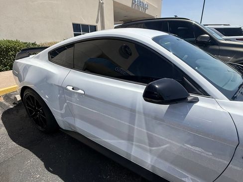 Used 2020 Ford Mustang Shelby GT350 w/ Technology Package RWD image 4
