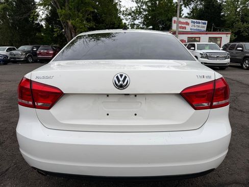 Used 2014 Volkswagen Passat 1.8T SE FWD image 6