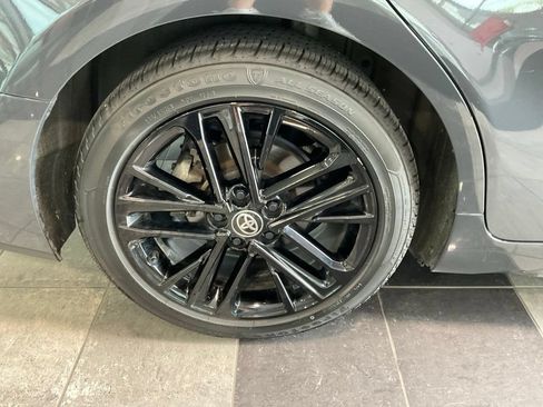Used 2025 Toyota Camry SE FWD image 7